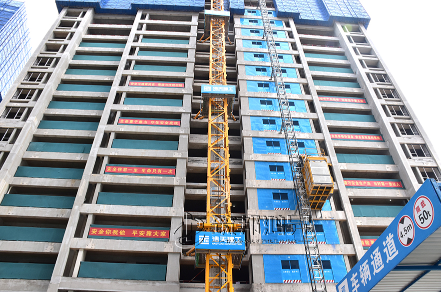 施工電梯樓層防護門